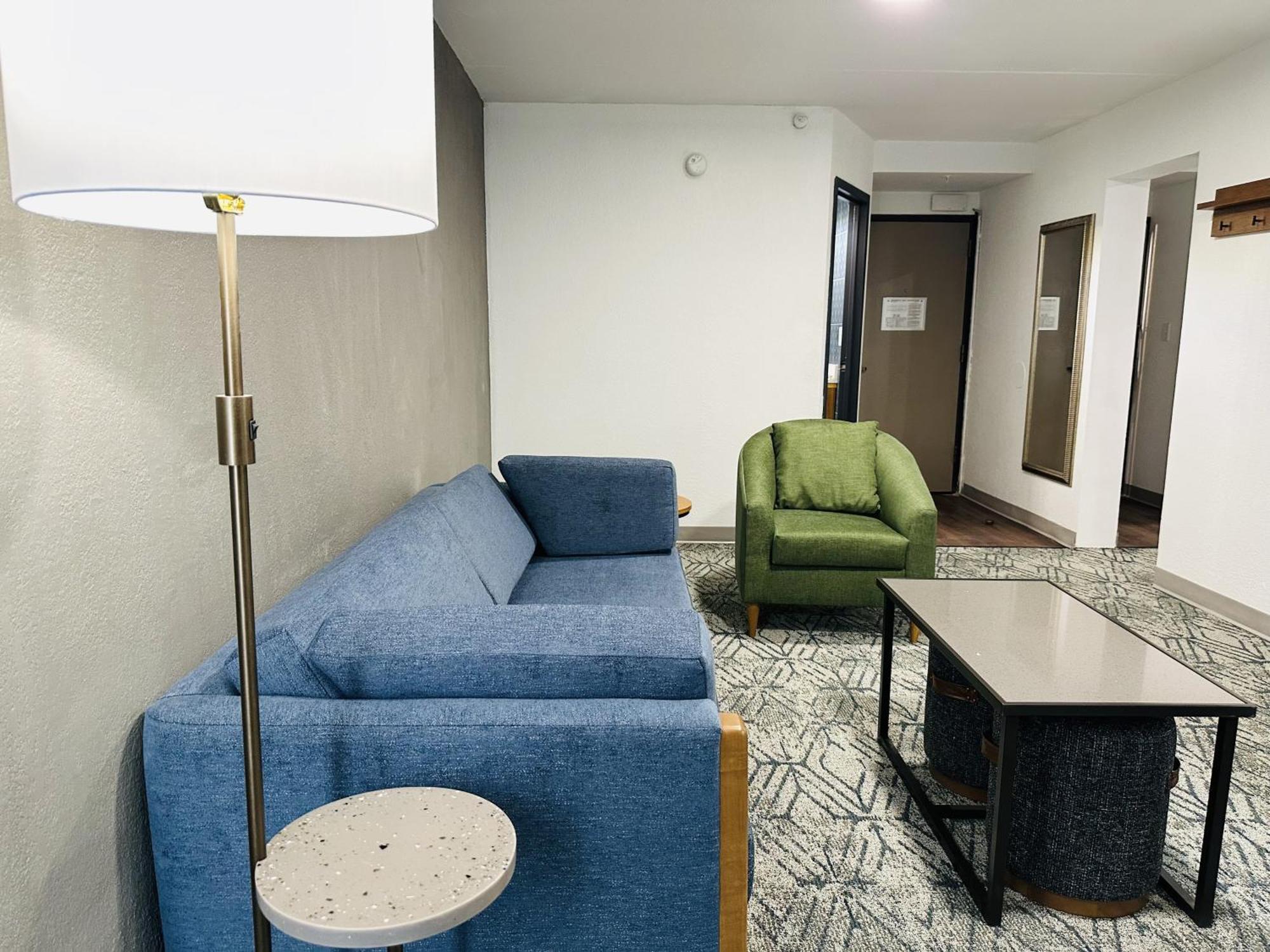 Country Inn & Suites By Radisson, Canton Near Hall Of Fame North Canton Eksteriør bilde