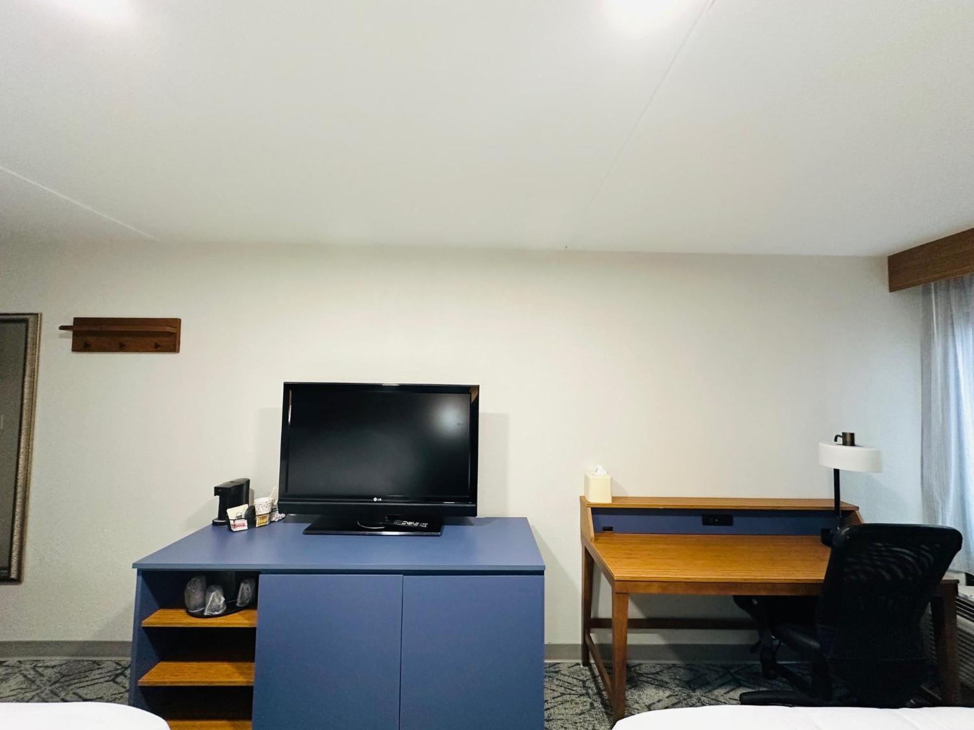 Country Inn & Suites By Radisson, Canton Near Hall Of Fame North Canton Eksteriør bilde
