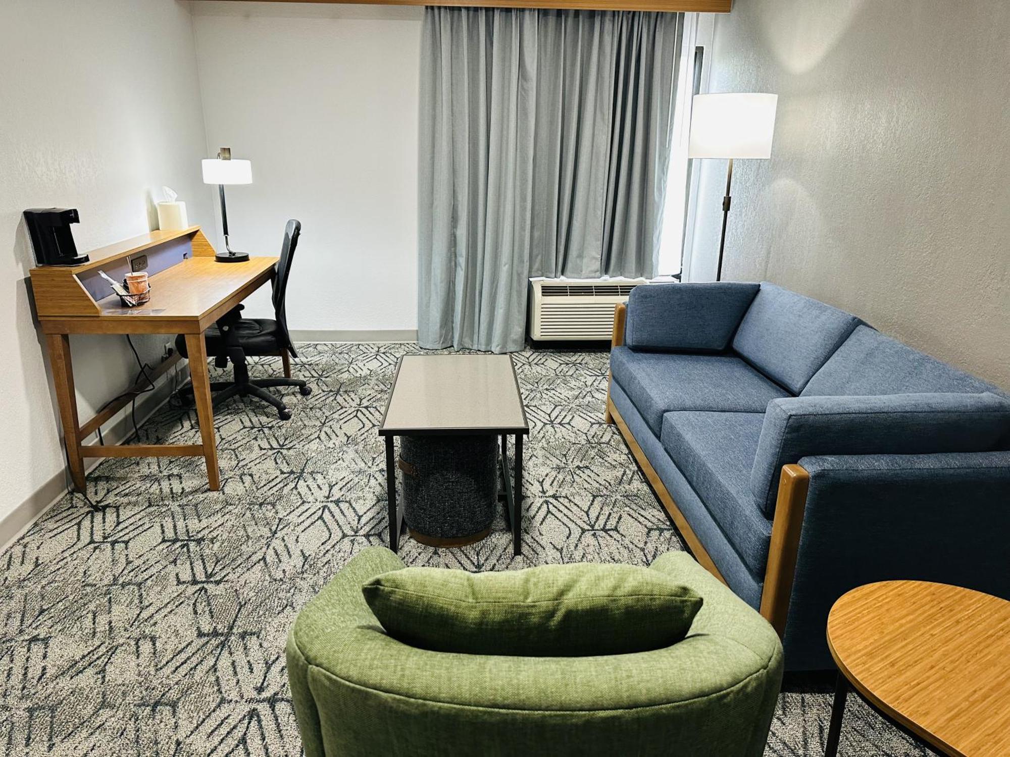 Country Inn & Suites By Radisson, Canton Near Hall Of Fame North Canton Eksteriør bilde