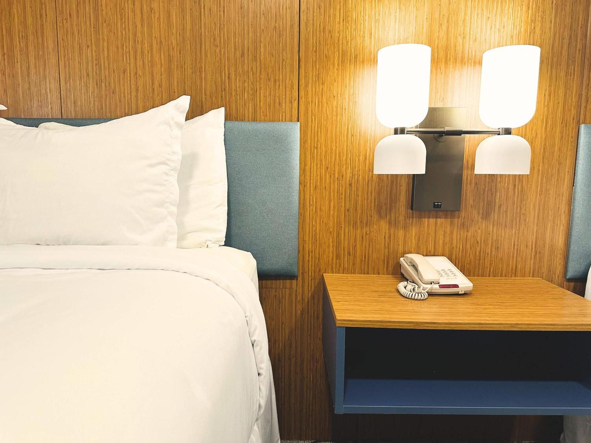 Country Inn & Suites By Radisson, Canton Near Hall Of Fame North Canton Eksteriør bilde